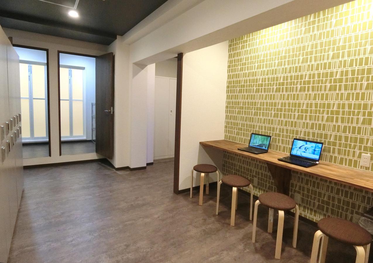 Capsule Hotel Manyudo Kyōto Exterior foto